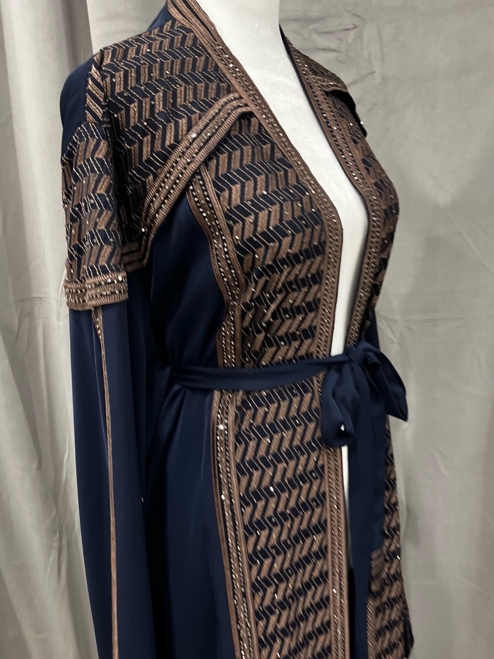 Elegant Navy Blue Embroidered Abaya / Long Cardigan with Belt – New